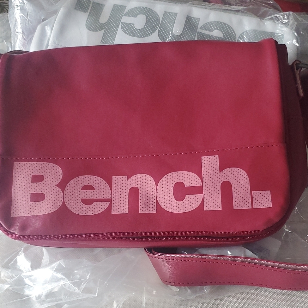Bench Fuchsia Crossbody Bag